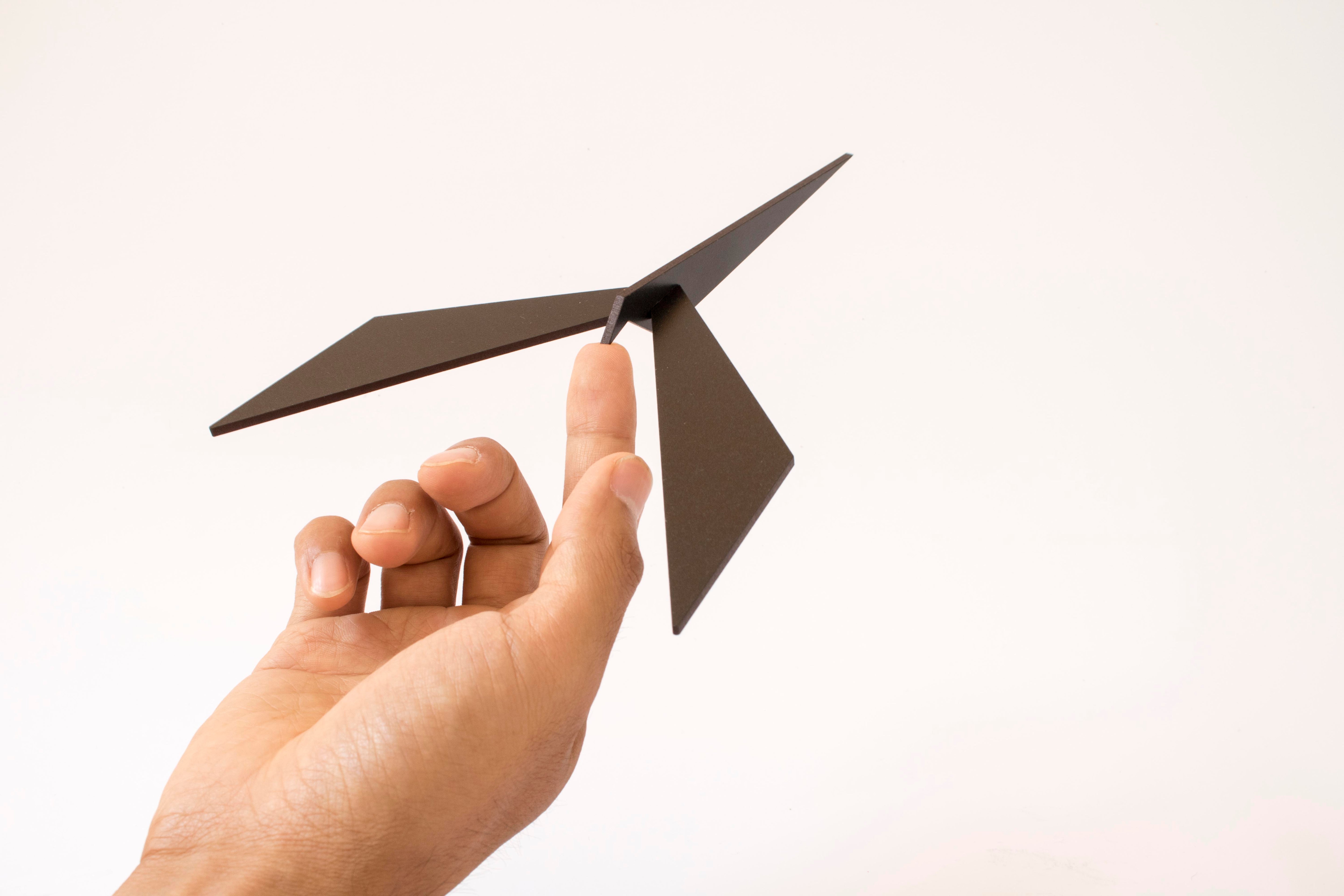 MUUR CHIL zwart - balancerende vogel mobile